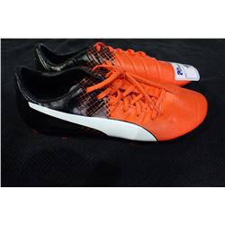 PAIR OF PUMA CLEATS SIZE 11