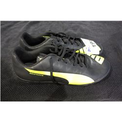 PAIR OF PUMA CLEATS SIZE 12