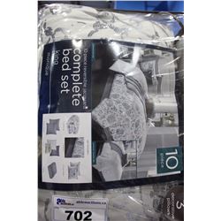 10 PIECE COMPLETE BED SET KING SIZED
