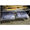 Image 2 : 2 BAGS WITH FURNITURE PADS