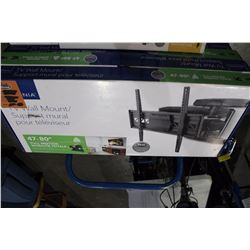 47-80 INCH FLATSCREEN TV WALL MOUNT KIT