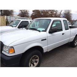 2006 FORD RANGER, WHITE, PICKUP, GAS, AUTOMATIC, VIN#1FTZR45E66PA26465, DEAD BATTERY, RD,CD, 4W,AC
