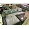 Image 2 : 3 PCS EMMETT OUTDOOR SOFA SET