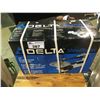Image 1 : DELTA SHOP MASTER 16" SINGLE SPEED SCROLL SAW