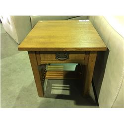 SOLID OAK SINGLE DRAWER END TABLE