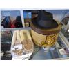 Image 1 : WOLLYWOOL SHEEPSKIN SHOES/BILTMORE HATBOX