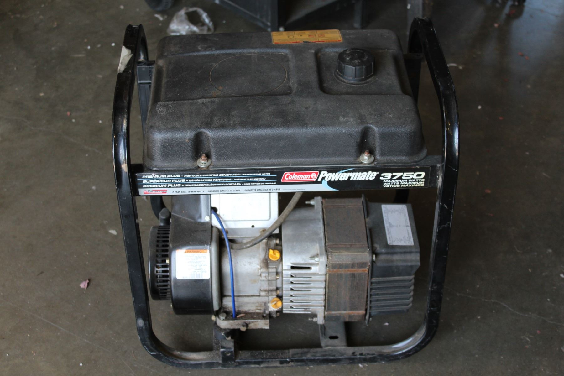 COLEMAN 3750 WATT POWER MATE GENERATOR