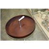 Image 2 : MODERN SERVING STAND