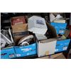 Image 2 : SHELF LOT OF ESTATE GOODS