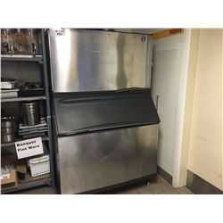 MANITOWOC HIGH VOLUME ICE MACHINE, STAINLESS STEEL, COMMERCIAL GRADE, MODEL B970