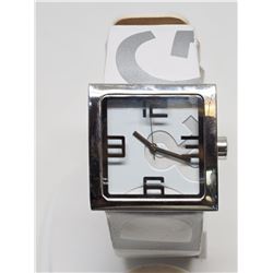 #27-DOLCE & GABBANA WHITE LEATHER STRAP,