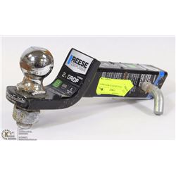 REESE TRAILER HITCH WITH 2INCH BALL