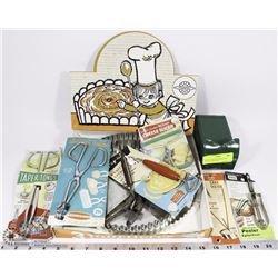 FLAT OF VINTAGE BAKEWARE TOOLS IN ORIGINAL