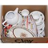 Image 1 : BOX WITH ASSORTED DISHES INCL RIDDEAU POTTERY