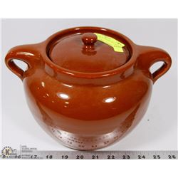 ESTATE LARGE CERAMIC BEAN POT