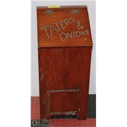 VINTAGE TATERS AND ONIONS WOOD PANTRY BOX