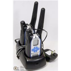 MOTOROLA WALKIE TALKIE SET