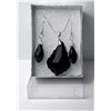 Image 1 : #7 - BLACK SWAROVSKI BAROQUE CUT CRYSTAL