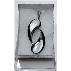 #5 - YING-YANG MOTHER OF PEARL PENDANT