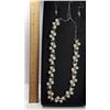 Image 1 : #11 - VINTAGE PEARL & RHINESTONE NECKLACE
