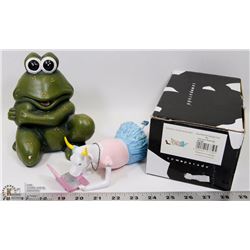 CERAMIC FROG WITH COW PARADE FIGURINE
