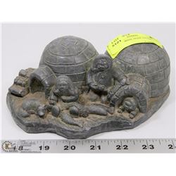 WOLF ORIGINAL SOAP STONE CARVING.