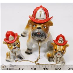 VINTAGE PORCELAIN FIRE BULL DOG AND 2 PUPS ON