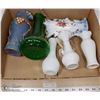 Image 1 : BOX W/ DECORATIVE VASES