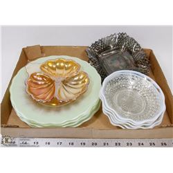 BOX OF COLLECTIBLE DISHWARES