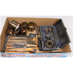 2 HOLE SAW SETS, CHISELS & PUNCH/CHISEL SET