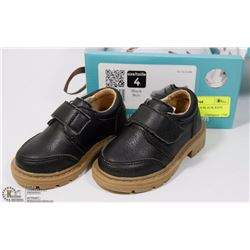 NEW TWINKIE SIZE 4 BLACK KIDS SHOES