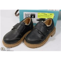 NEW TWINKIE SIZE 6 BLACK  KIDS SHOES