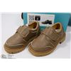 Image 1 : NEW TWINKIE SIZE 6 DARK TAN KIDS SHOES