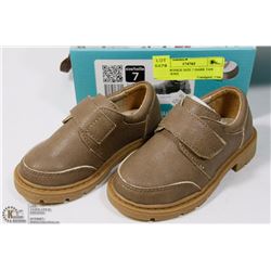 NEW TWINKIE SIZE 7 DARK TAN KIDS SHOES