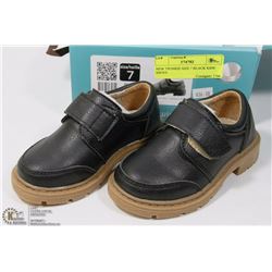 NEW TWINKIE SIZE 7 BLACK  KIDS SHOES