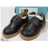 Image 1 : NEW TWINKIE SIZE 8  BLACK KIDS SHOES