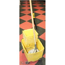COMMERCIAL MOP & BUCKET SET