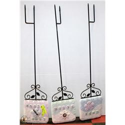 SET OF 3 GARDEN STAKES
