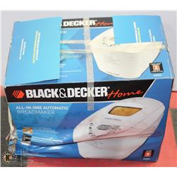 BLACK AND DECKER BREAD MAKER