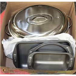 BOX W/LARGE STAINLESS STEEL ROASTER &