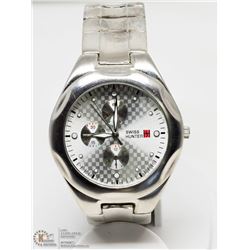 #11-SWISS HUNTER STAINLESS STEEL SILVER STRAP,