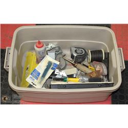 TOTE W/ POP RIVETER AND SAW BLADES, 7-1/4".