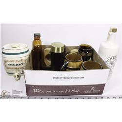 BOX OF VINTAGE LIQUOR BOTTLES AND COLLECTIBLES