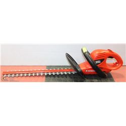BLACK AND DECKER HEDGE TRIMMER