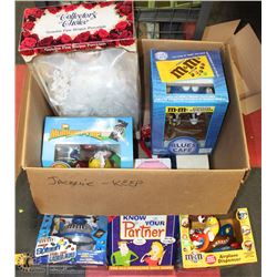 BOX OF ASSORTED M&M COLLECTIBLES