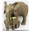 Image 1 : LARGE ELEPHANT AND BABY STATUE DECOR
