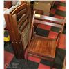 Image 1 : 4 WOOD FOLD UP SIDE CHAIRS