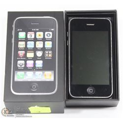 APPLE I PHONE 3G ,UNLOCKED,CHARGER,EAR BUDS,BLACK