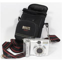 CANON 5.0MP CAMERA WITH ROOTS BAG