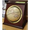 Image 1 : BOMBAY GLOBE IN WOOD BASE